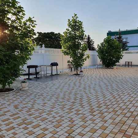 Aleksandriya Hotel Chornomorsk Luaran gambar