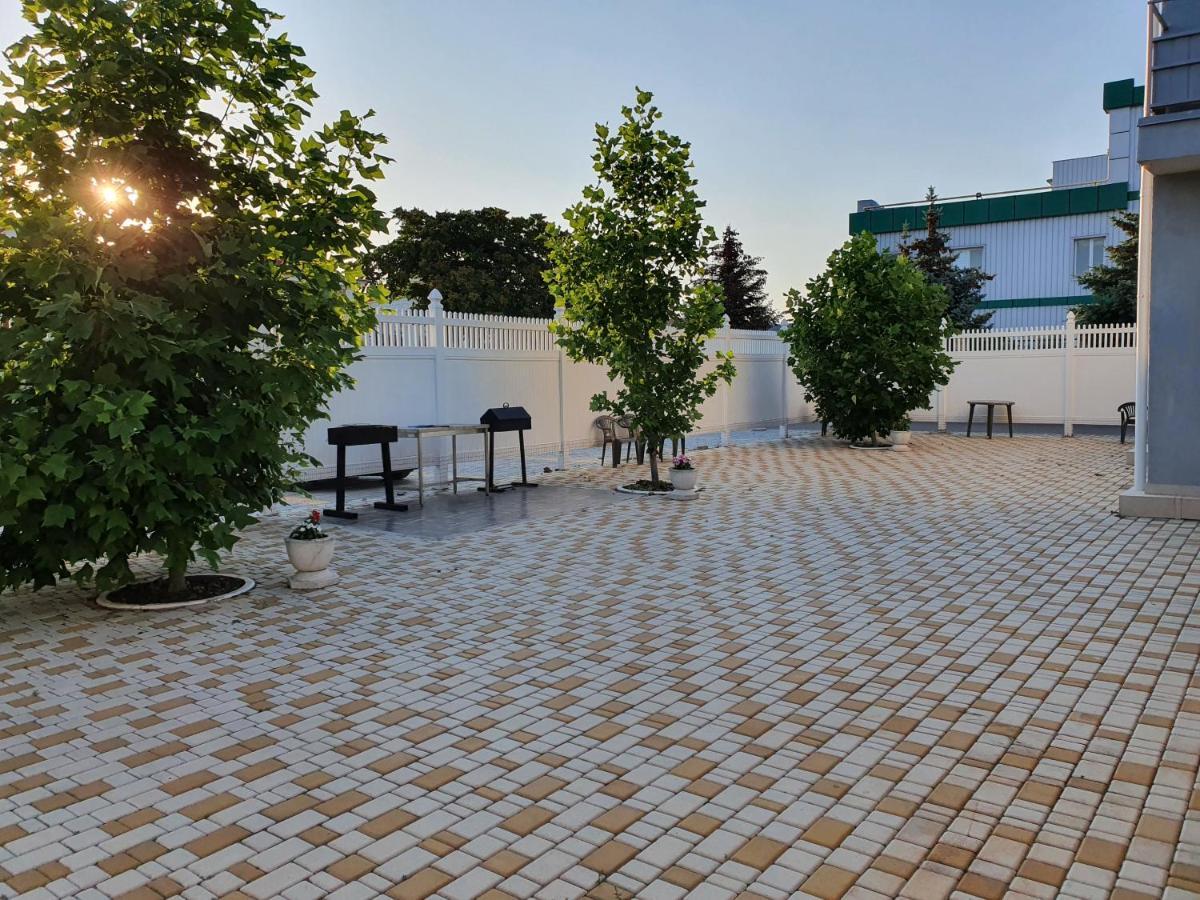 Aleksandriya Hotel Chornomorsk Luaran gambar